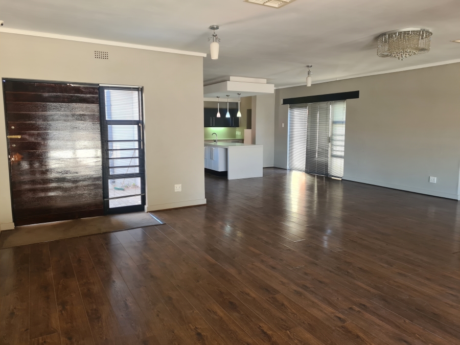 4 Bedroom Property for Sale in Royldene Northern Cape